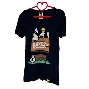 Johnny Cupcakes Size Large Black Cotton SS T-Shirt w Rat Bandit on a Dog House